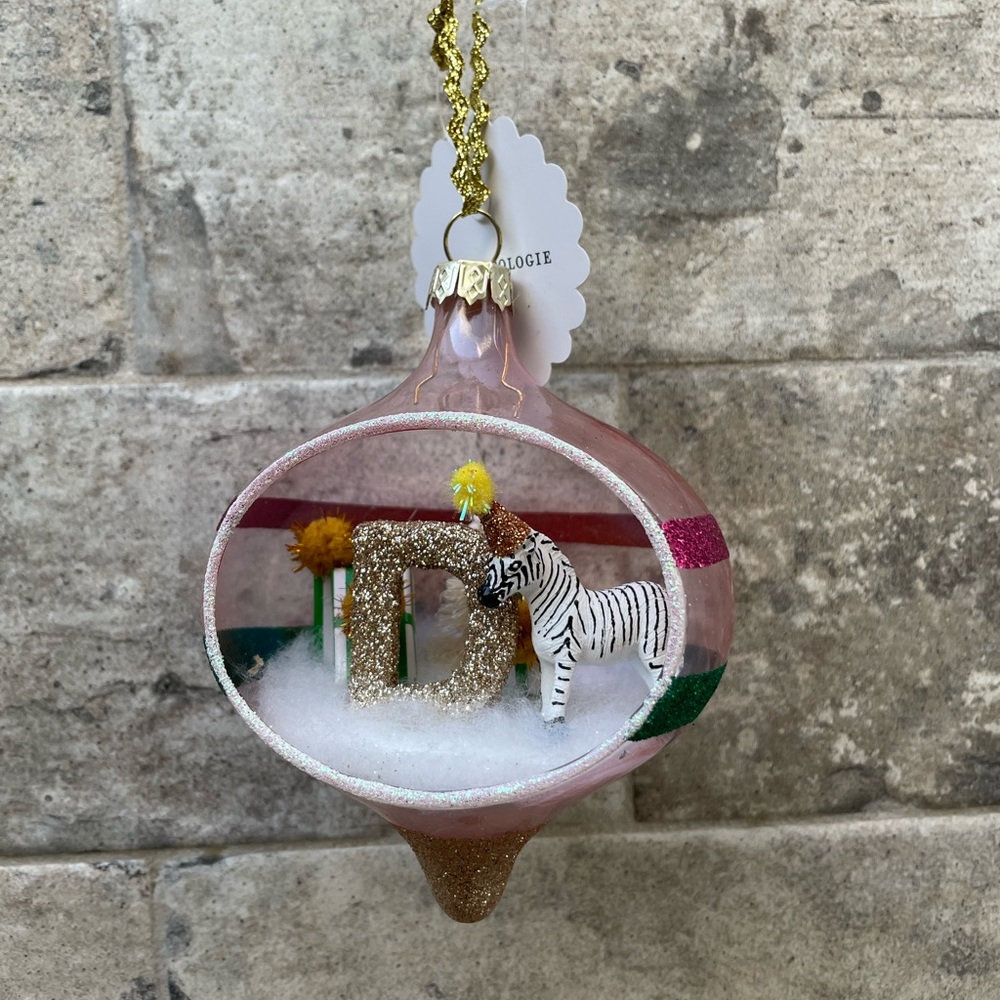 ❤️ ANTHROPOLOGIE PARTY ANIMAL MONOGRAM D ORNAMENT NEW